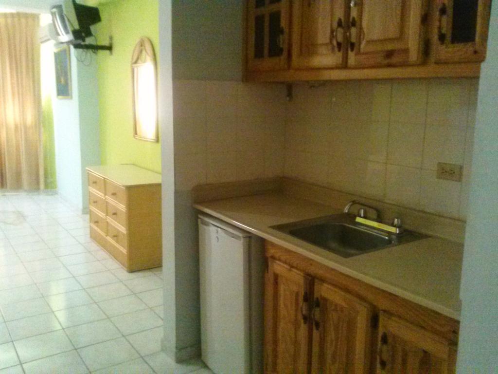 Apartahotel Jardines Metropolitanos Сантьяго-де-лос-Трейнта-Кабальєрос Екстер'єр фото